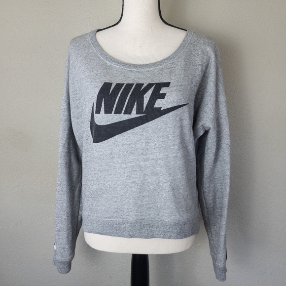 Nike Scoop Neck Sweatshirt - Picture 2 of 7